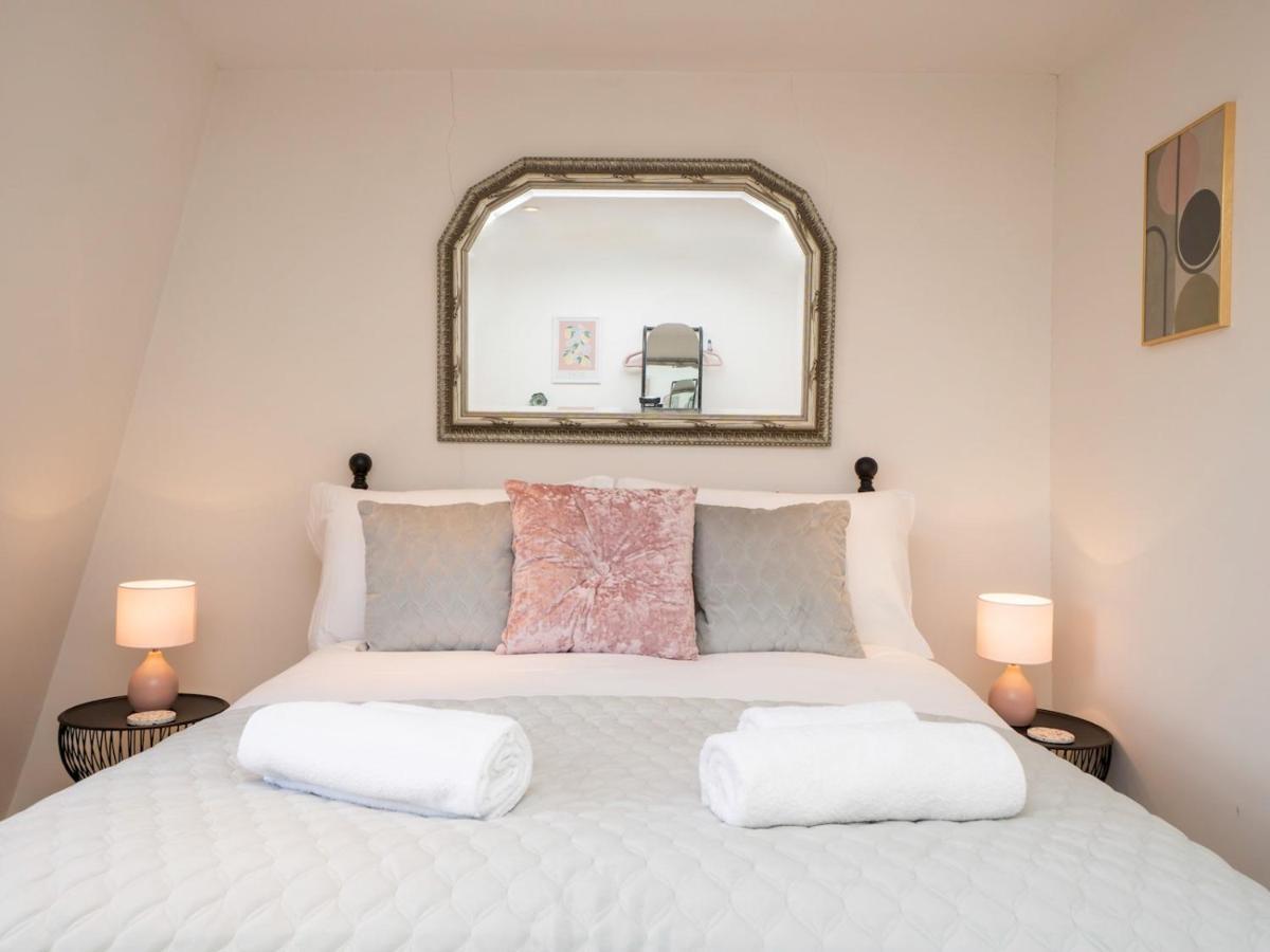 Apartament Pass The Keys 2 Bed Flat In The Heart Of Bath Zewnętrze zdjęcie
