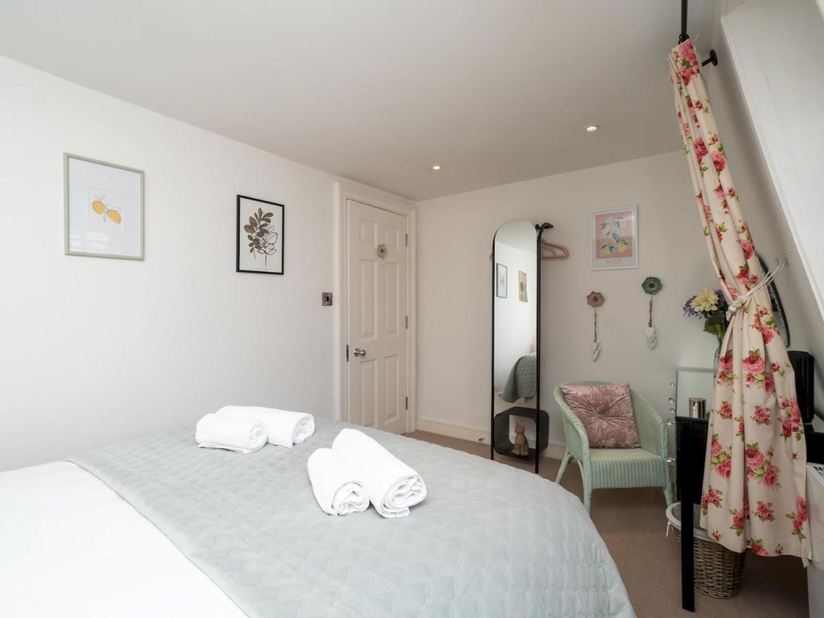 Apartament Pass The Keys 2 Bed Flat In The Heart Of Bath Zewnętrze zdjęcie